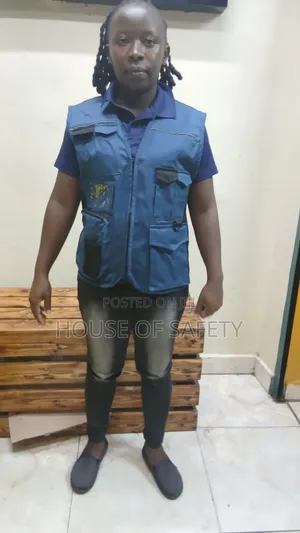 Half Jackets Without Sleeves In Blue