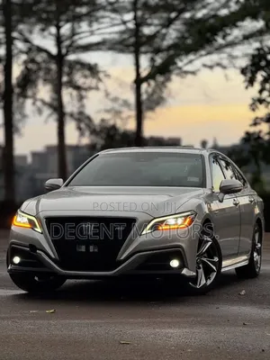 Toyota Crown 2019 White