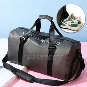 Come Knoco Unisex Casual Duffle/Gym Bag.