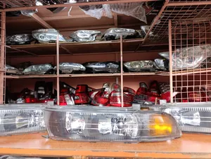 Galant Headlight Mitsubishi Complete With Bulb And Socket