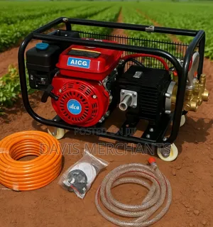 Sprayer Machine With Motorized Engine