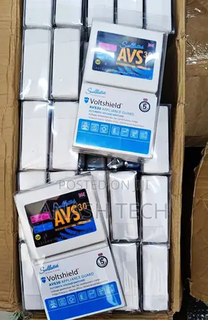 Avs30 Sollatek Top 30 Amps(Avs30) Automatic Voltage Controller