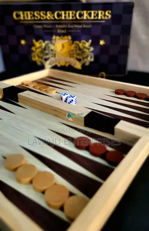 Foldable Wooden Checkers
