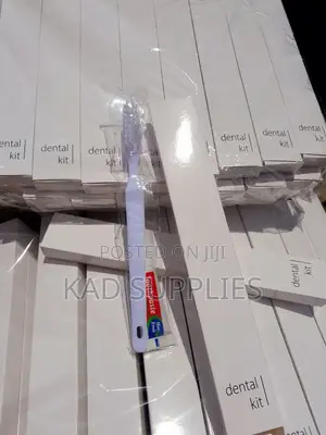 Hotels and Airbnbs 50 Dental Kits