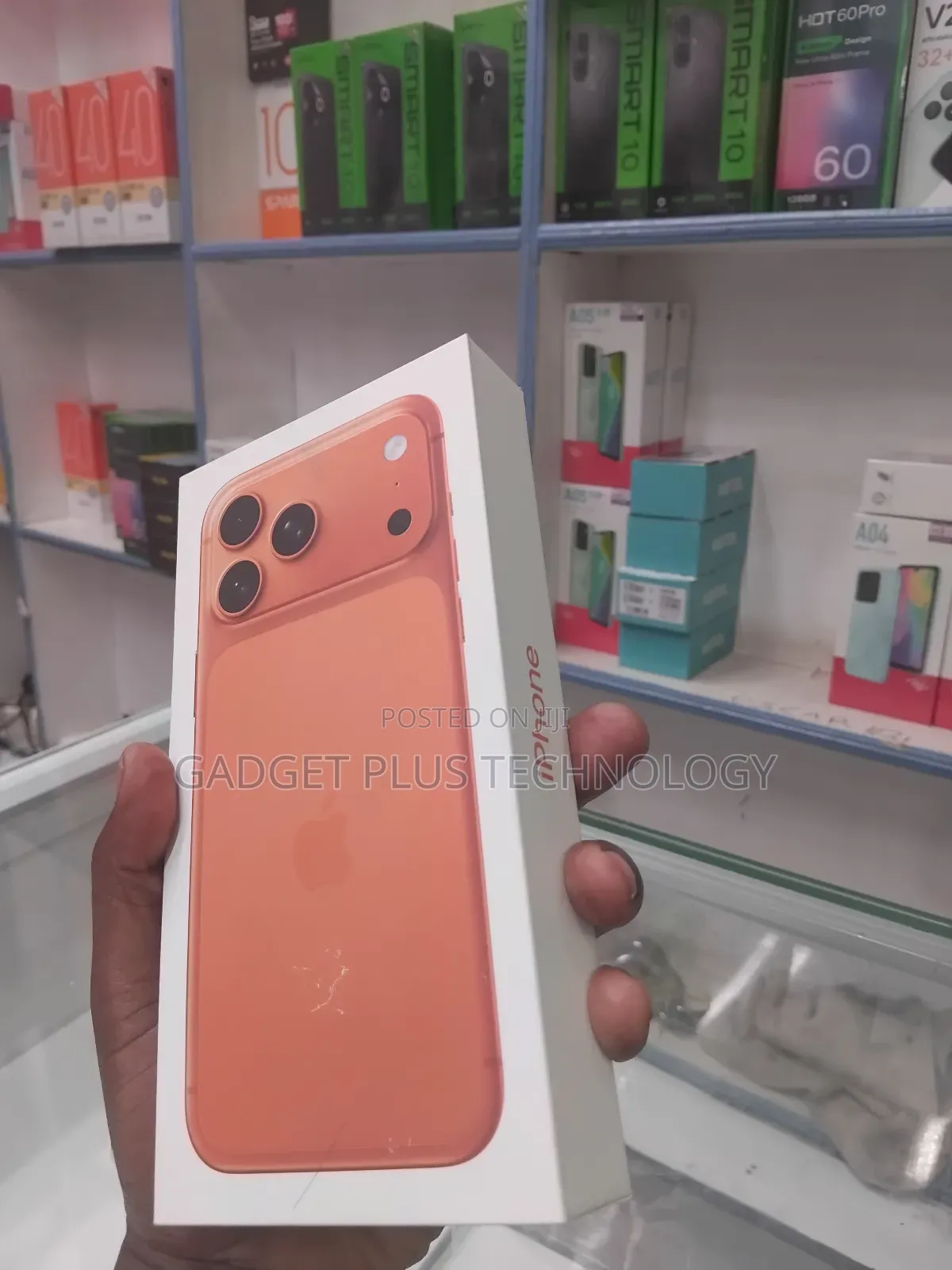 New Apple iPhone 17 Pro Max 256 GB Orange