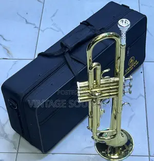 Yamaha Bb Standard Trumpet Complete Package