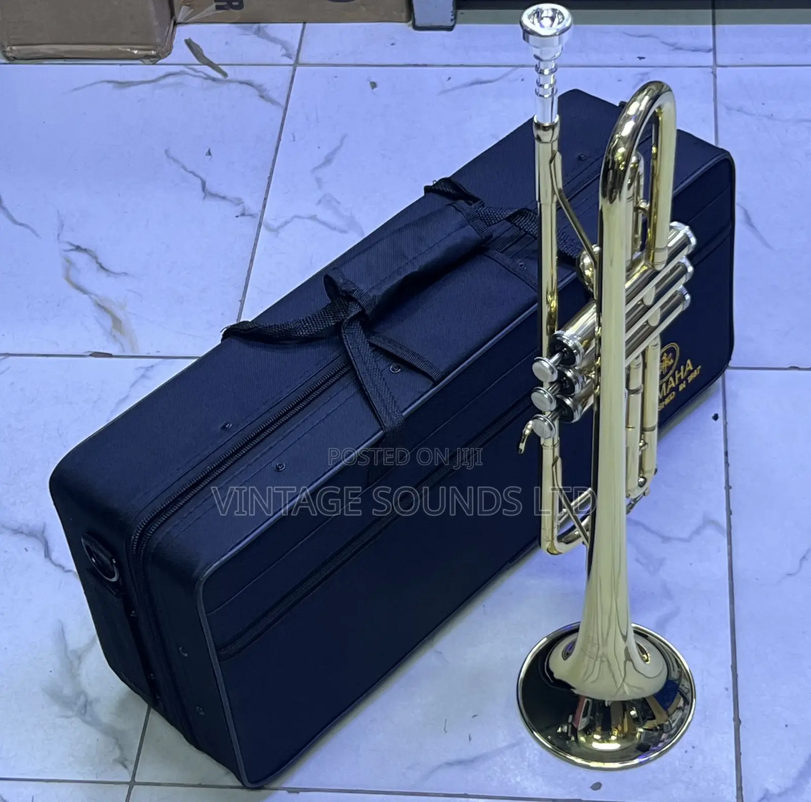 Yamaha Bb Standard Trumpet Complete Package
