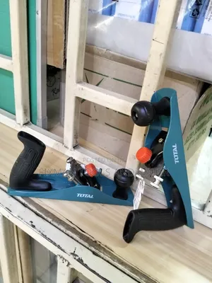 Finishing Total  Hand Planer With Blade