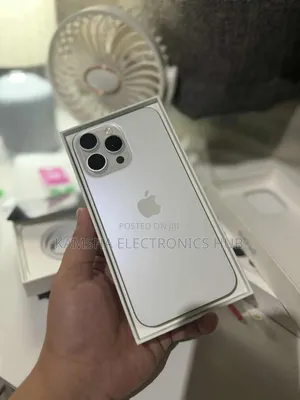 New Apple iPhone 15 Pro 256 GB Silver