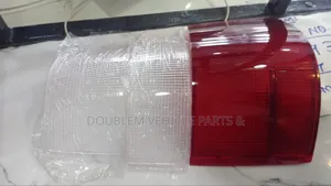 Rear Lamp Lens/Tail Light  Lens Isuzu Tougher Tfr  1997-2002 Clear Red