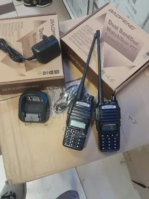 Baofeng Uv-82 5watt Uhf/VHF Radio