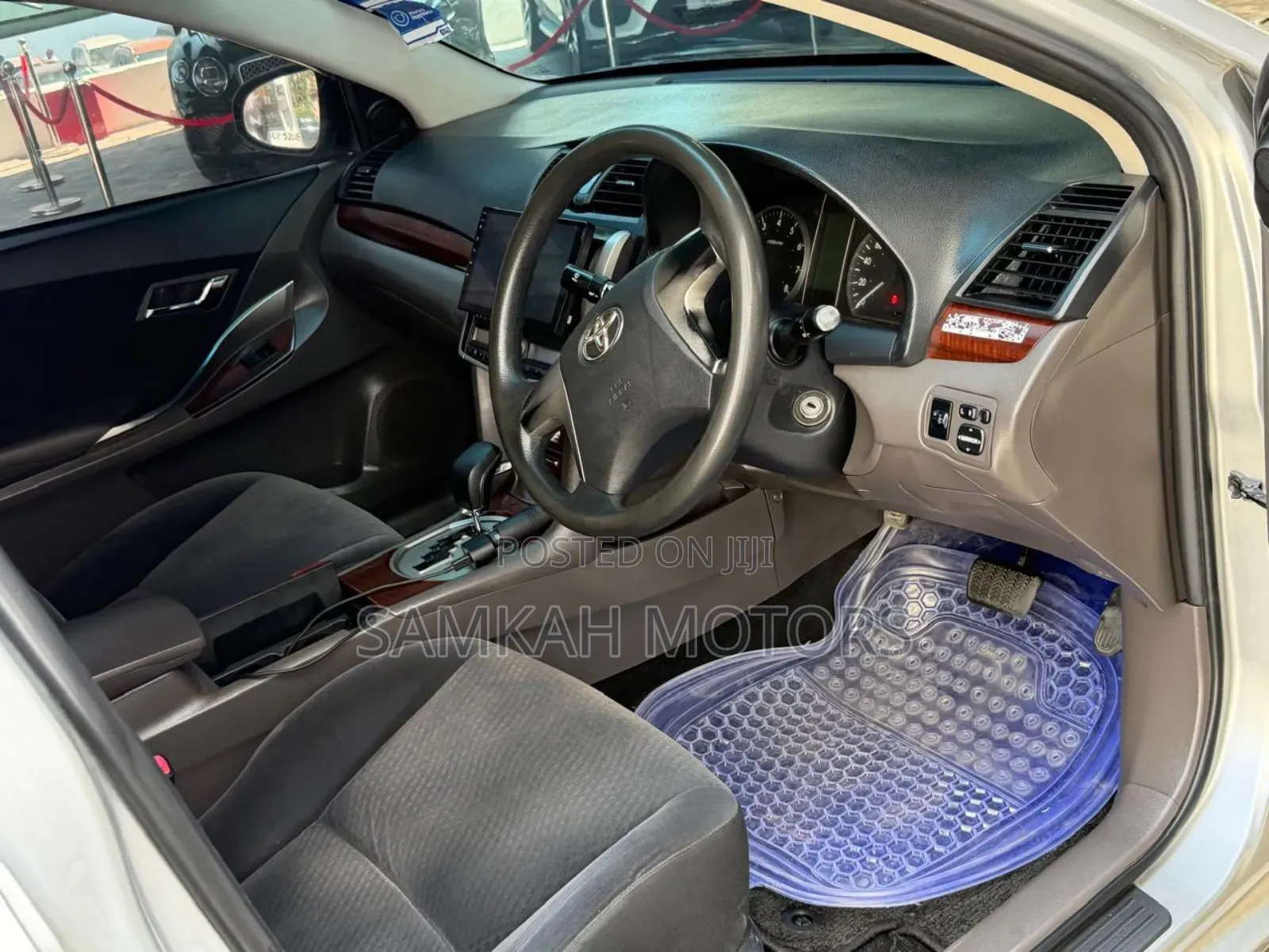 Toyota Allion 2013 Silver