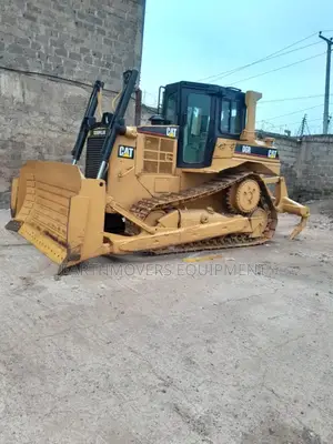 Dozer (Bulldozer)For Hire