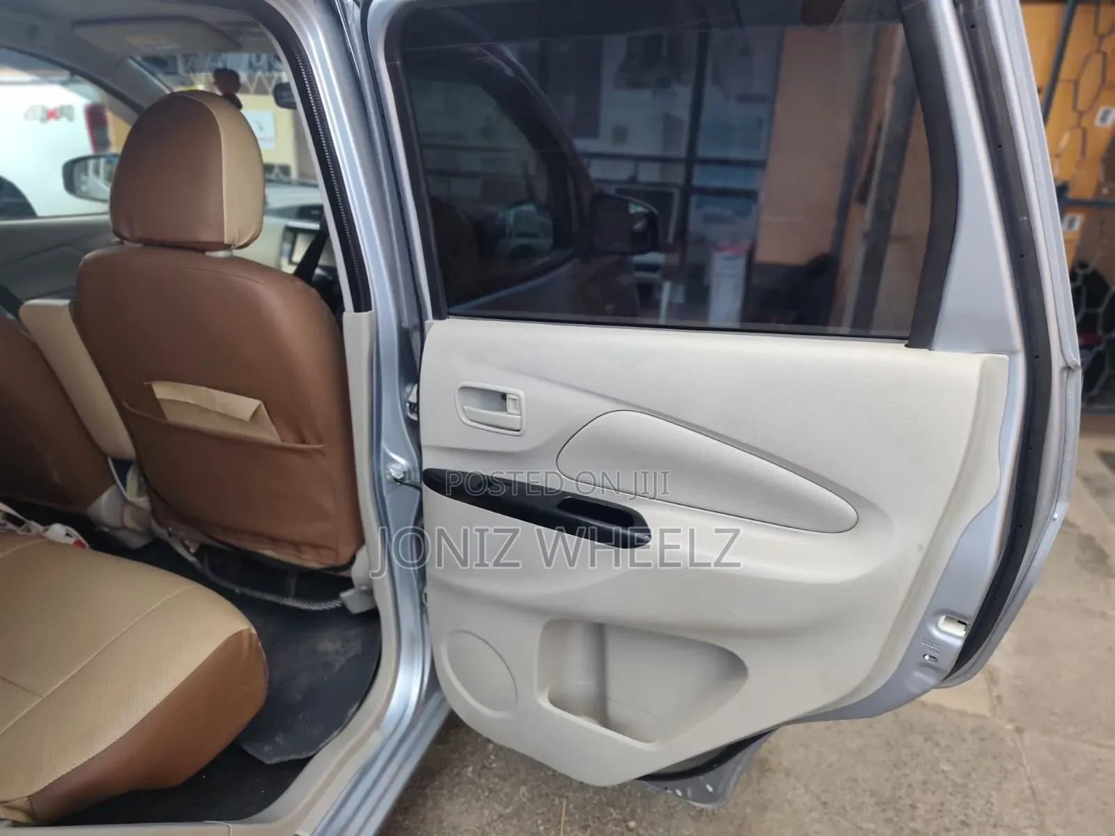 Mitsubishi EK 2016 Silver