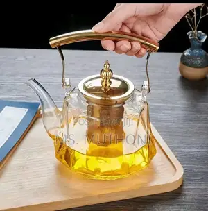 Classy and Unique Infusing Teapot