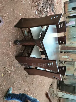 Dining Table 6 Seater