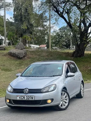Volkswagen Golf 2012 Silver