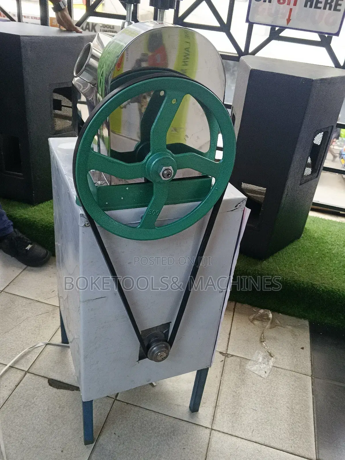 Sugarcane Juicer Machine