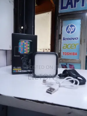 Phone/ Laptop RGB Rechargeable Full Color Fill Light