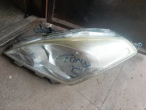 Baleno Headlight Non Zenon 2015 