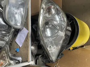 Mazda Demio Headlight (2005)