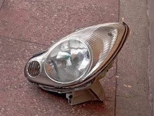Toyota Duet 2004 Non Xenon Headlamp, Clean Ex Japan Motor Parts