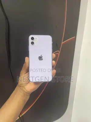 Apple iPhone 11 64 GB Purple
