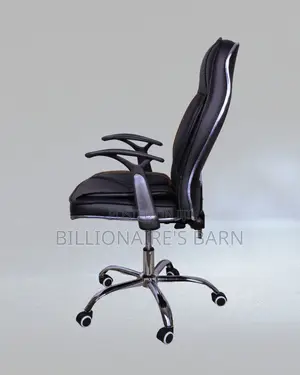 Executive Leather Office Chair (Heavy-Duty) — Hot Deal