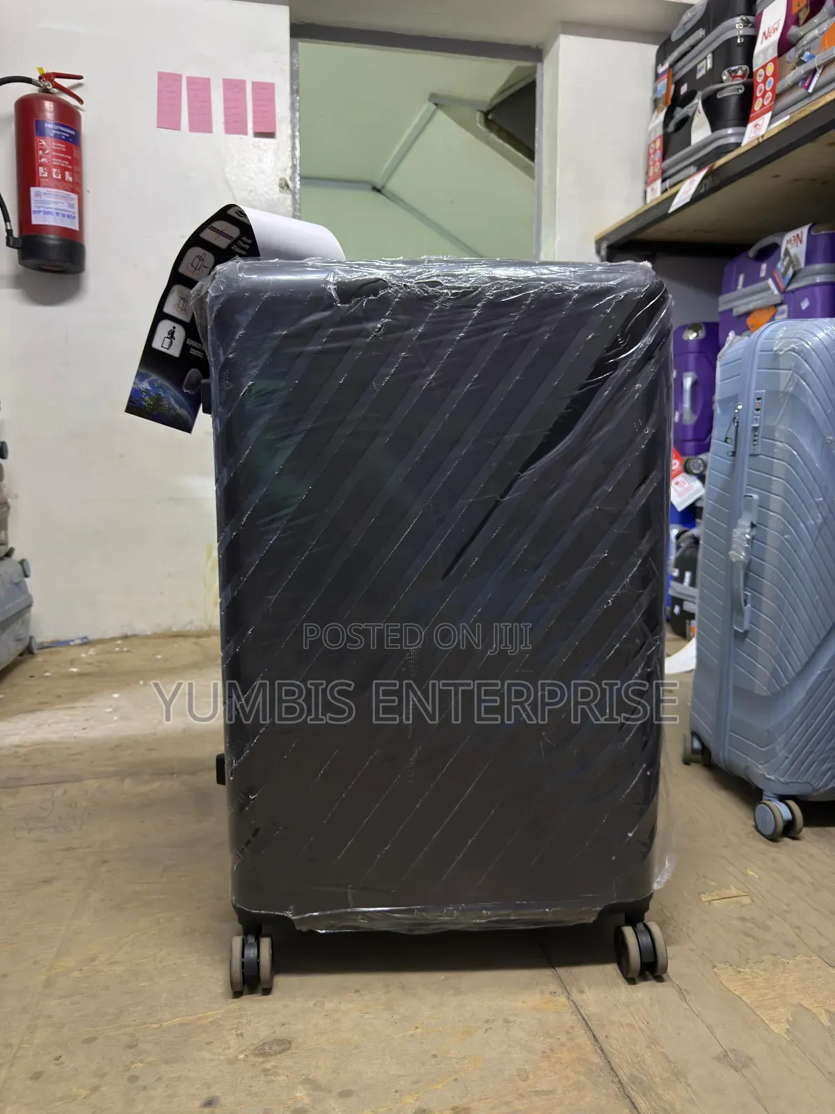 Rubber Unbreakable Suitcase 1 Xl Large Suitcase