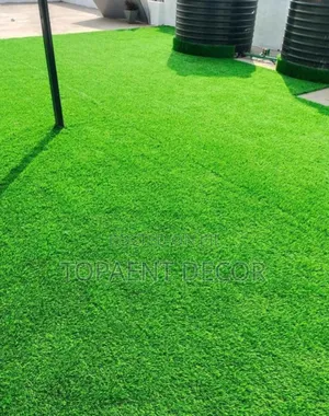 20mm Lush and Lively Outdoor Compound Artificial Green Grass Carpet