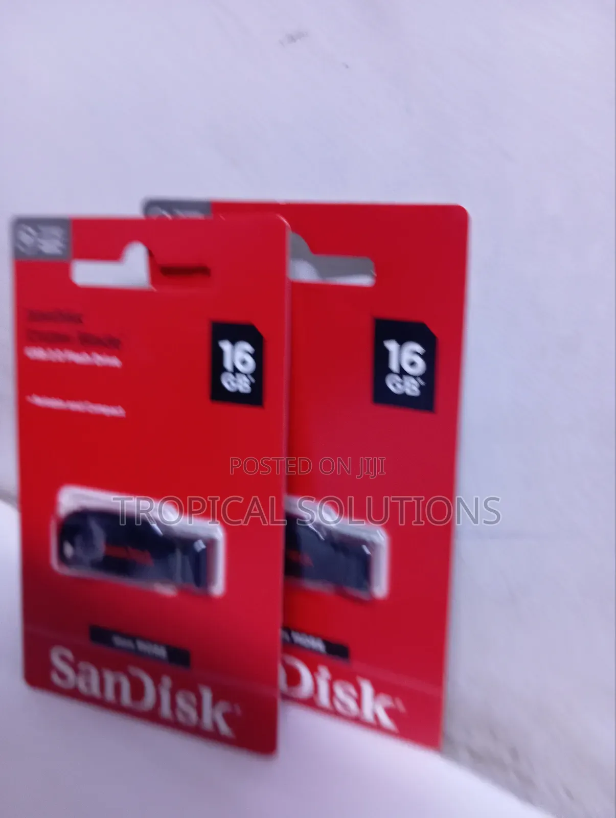 Sandisk 16gb Flash Drive Available