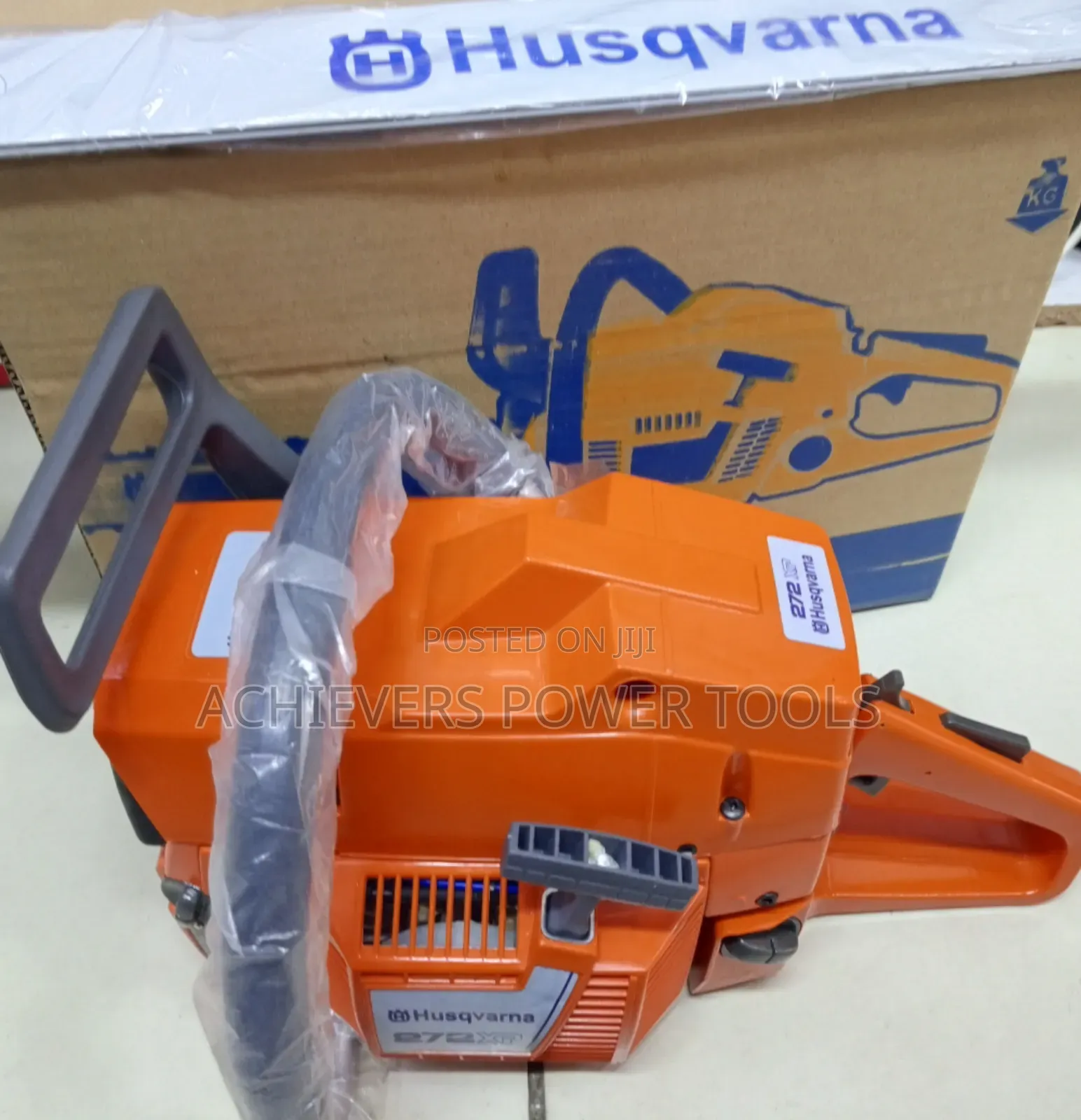 272xp Husqvarna Chainsaw/Power Saw