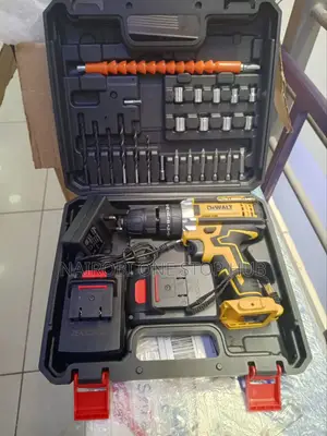 Dewalt Brushless Drillset With Accessories