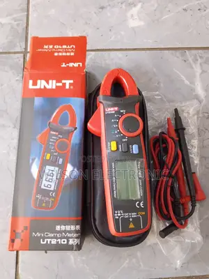 Mini Clamp Meter. Ut210d