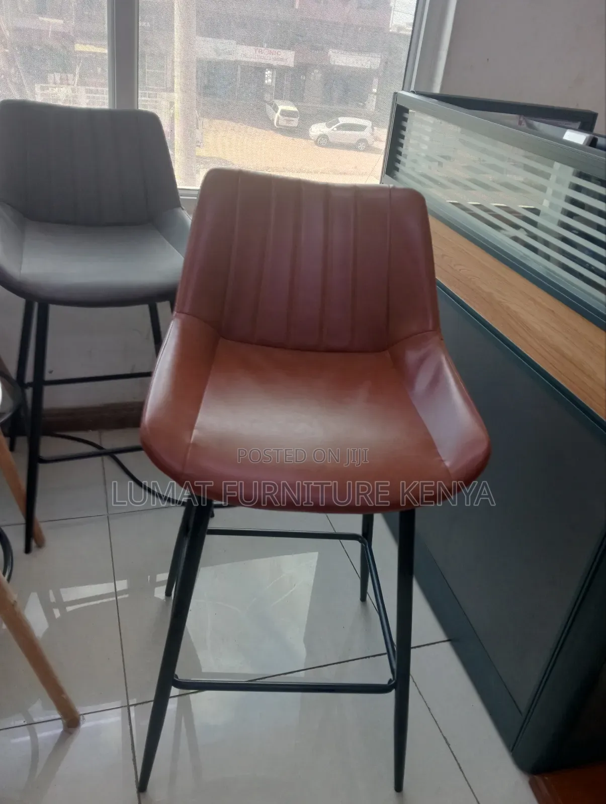 High Counter Leather Seat