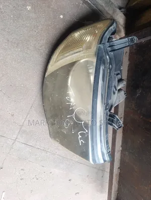 Mitsubishi L200 Headlight Non Zenon 2007