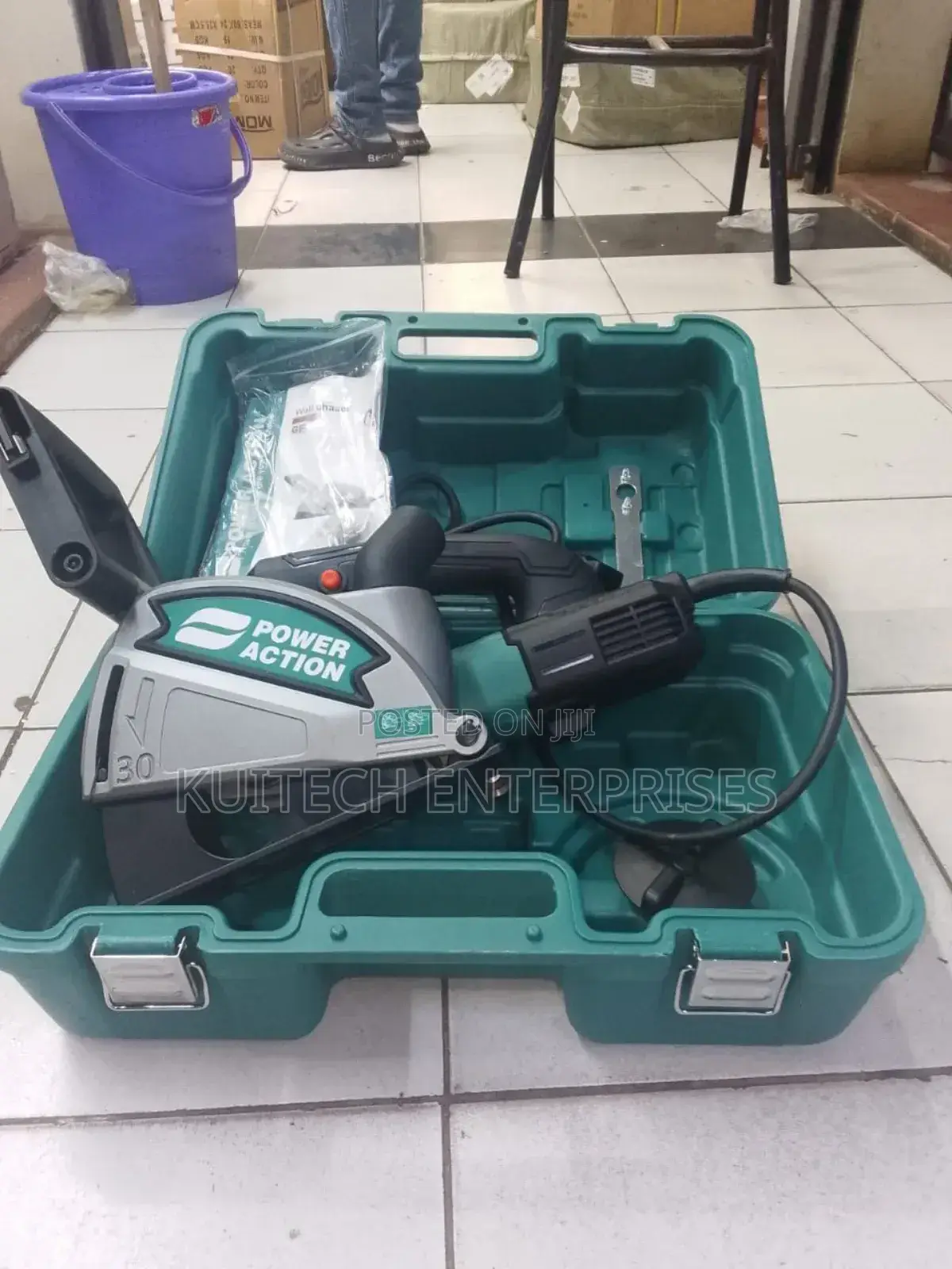Electric Wall Sander/ Power Action Wall Sander