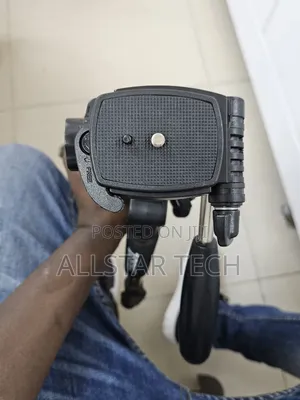 Zomie Q111 Tripod