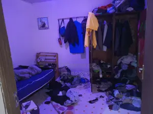 Decluttering/Hoarding