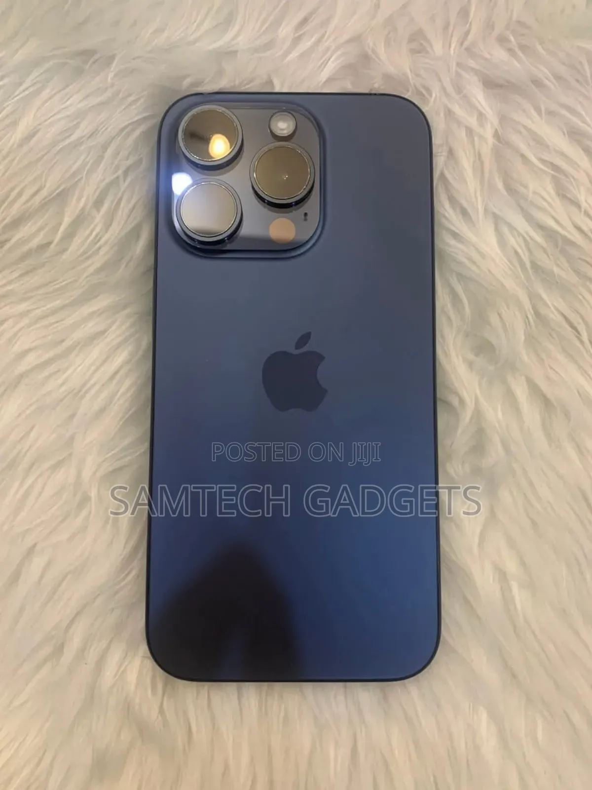 New Apple iPhone 15 Pro 256 GB Blue