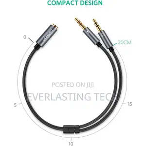 Ugreen 3.5mm Male to 2 Female Audio Cable 20cm (Black)