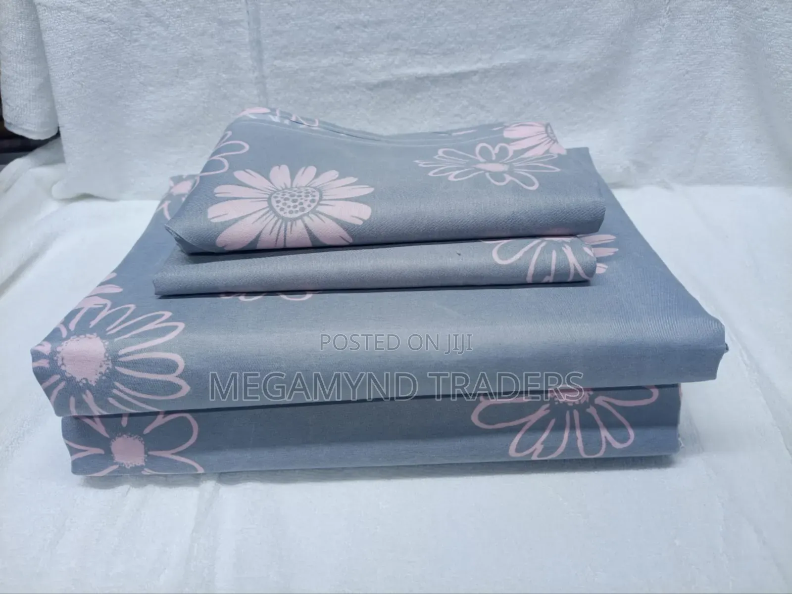 5*6 Bedsheets and Pillowcase