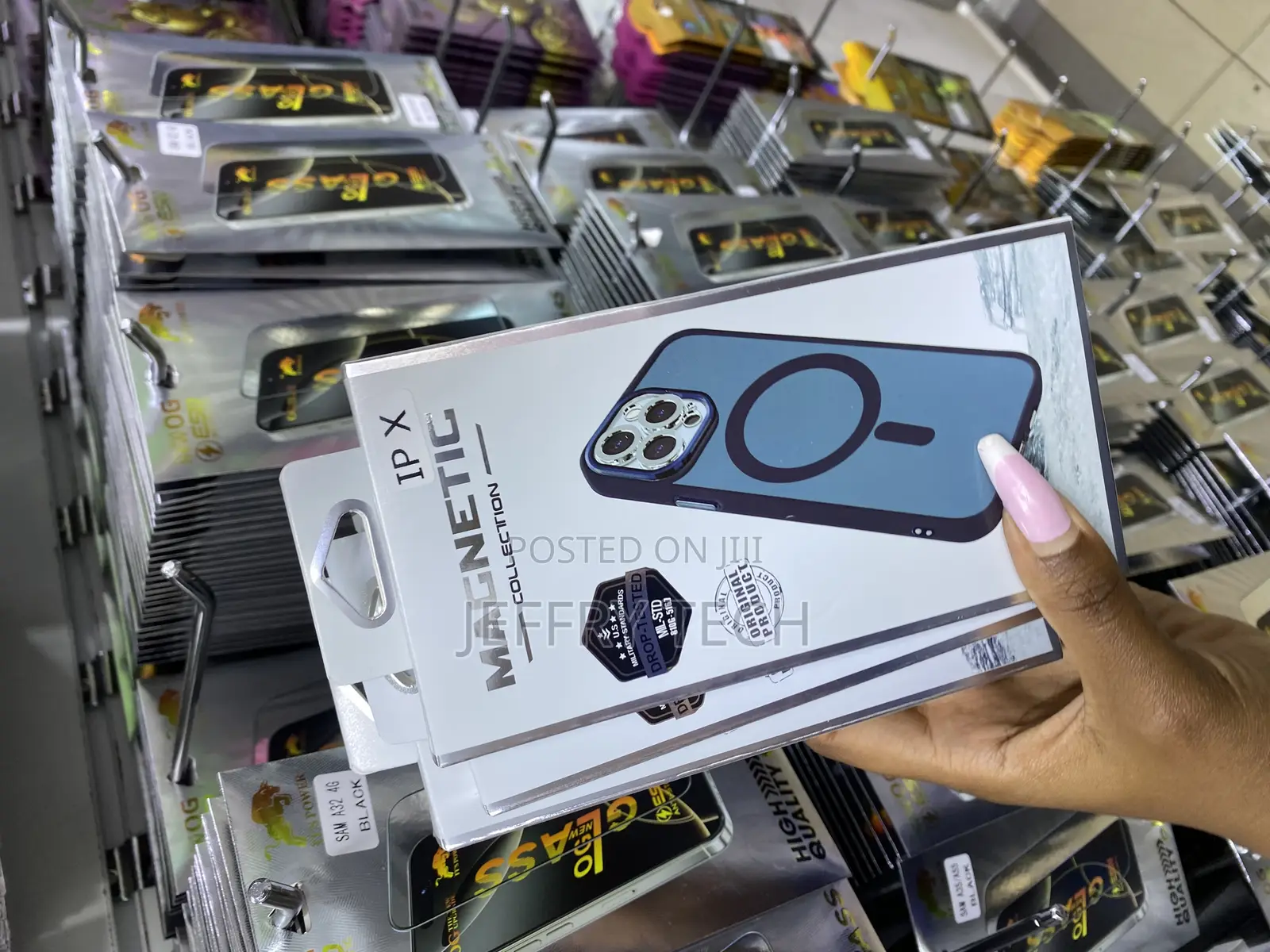 Fndmil iPhone X Translucent Matte Case With Magsafe Wireless Charging