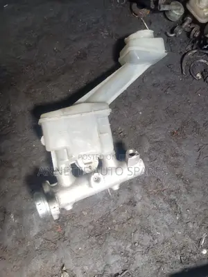 Xtrail Master Cylinder Nt30