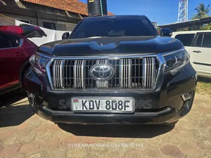 Toyota Land Cruiser Prado 2016 Black