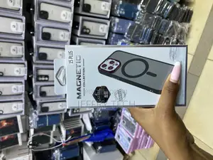 Suggles iPhone 15 Plus Compatible With Magsafe Transluscent