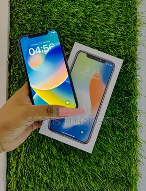 New Apple iPhone X 256 GB Black