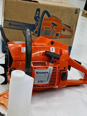 272xp Husqvarna Chainsaw/Powersaw