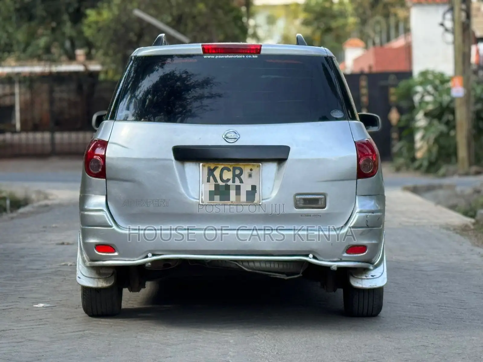 Nissan Advan 2012 Silver