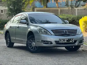 Nissan Teana 2010 Silver